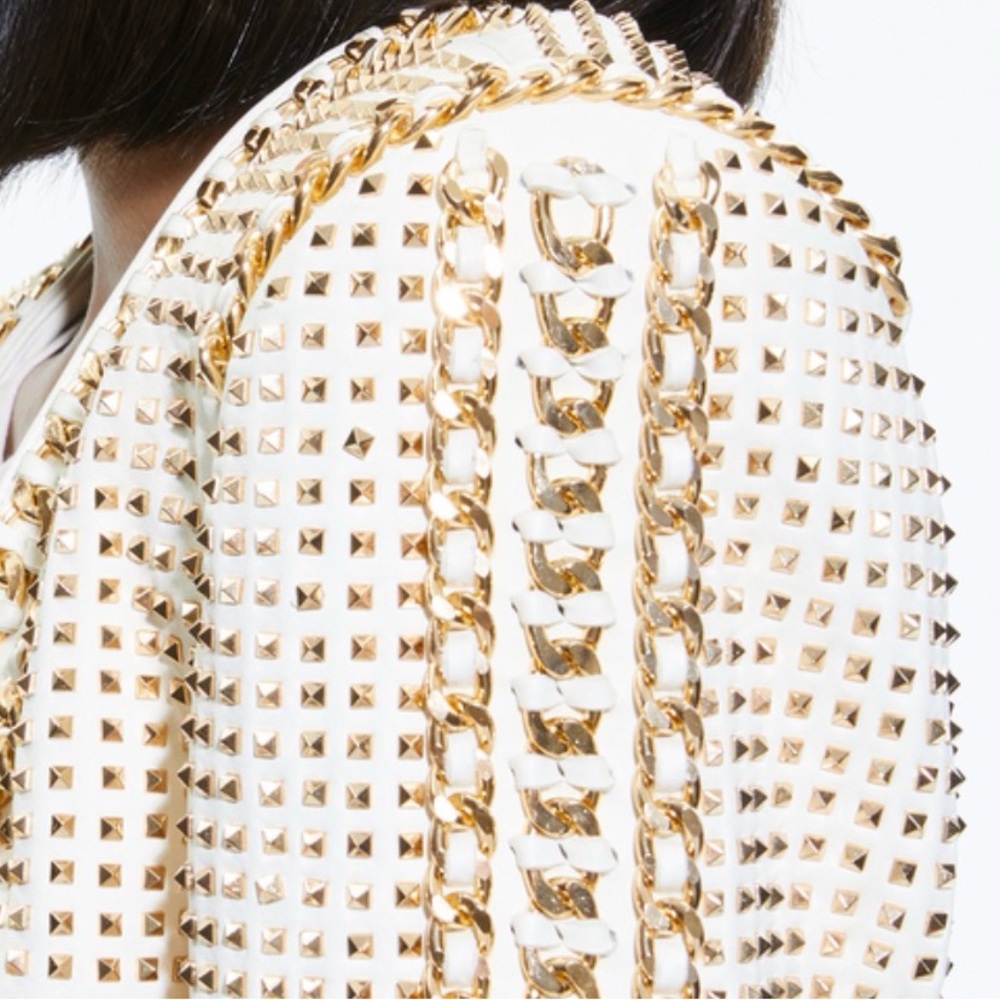Alice + Olivia MAIRA Cropped Leather Jacket with Chain Trim - Picture 4 of 10